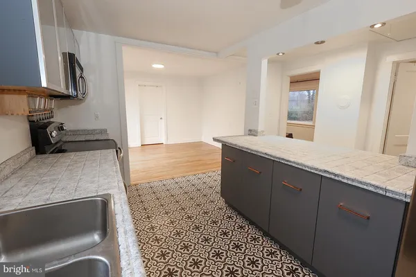 $2,200 | 45756 Horsehead Road, Great Mills, MD 20634