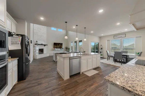 $4,500 | 3825 Honey Grove Drive, Midlothian, TX 76065