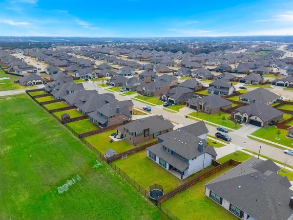 $4,500 | 3825 Honey Grove Drive, Midlothian, TX 76065