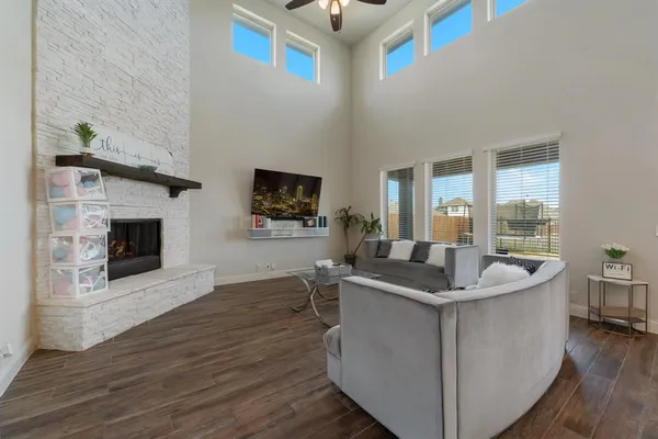 $4,500 | 3825 Honey Grove Drive, Midlothian, TX 76065