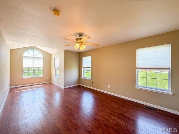 $2,500 | 3533 State Rd Z, Hillsboro, MO 63050