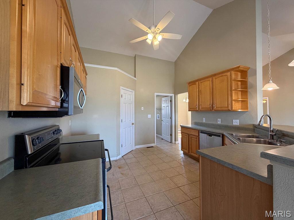 3533 State Rd Z Hillsboro, MO 63050 - Photo 16 of 56