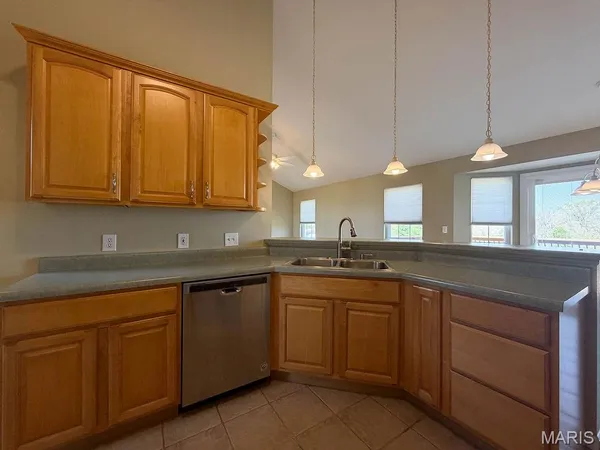 $2,500 | 3533 State Rd Z, Hillsboro, MO 63050