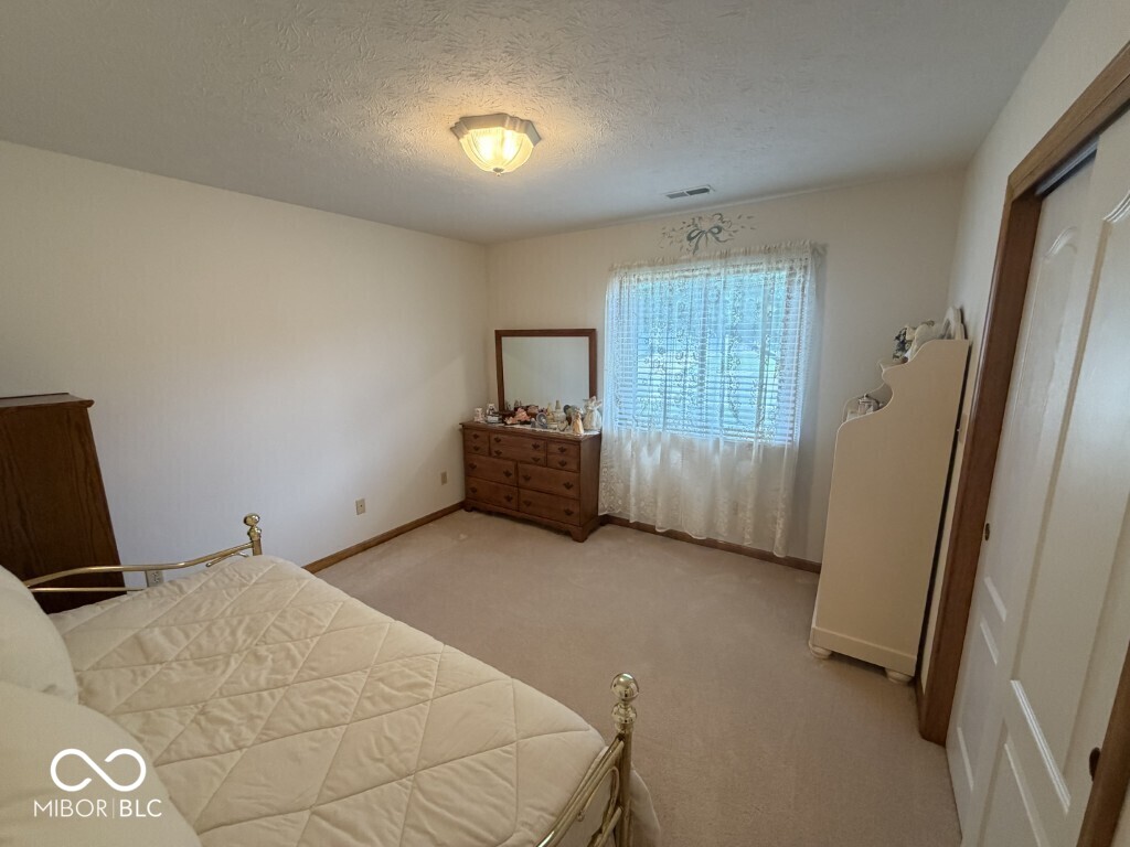 189 Bay Ridge Drive Pendleton, IN 46064 - Photo 22 of 25