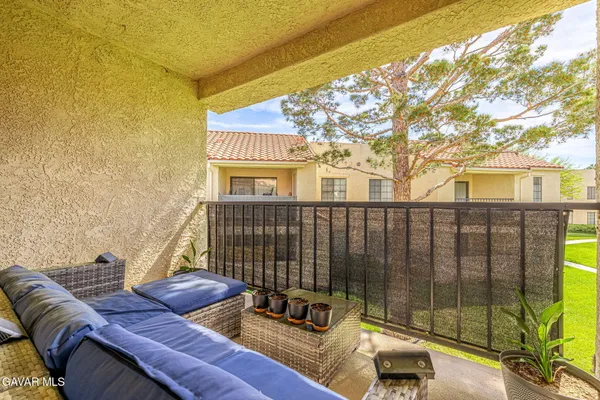 $295,000 | 2554 Olive Drive, Unit 82, Palmdale, CA 93550