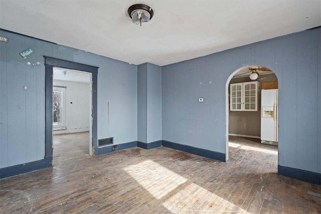 1321 North Jesse James Road Excelsior Springs, MO 64024 - Photo 7 of 18