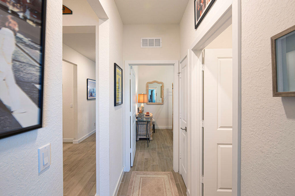 4480 Northwest Oakleaf Court Jensen Beach, FL 34957 - Photo 32 of 63 Image28