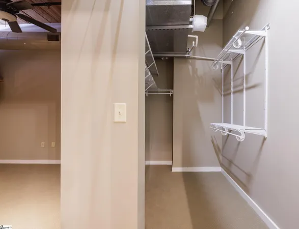 $2,100 | 400 Mills Avenue, Unit 405, Greenville, SC 29605