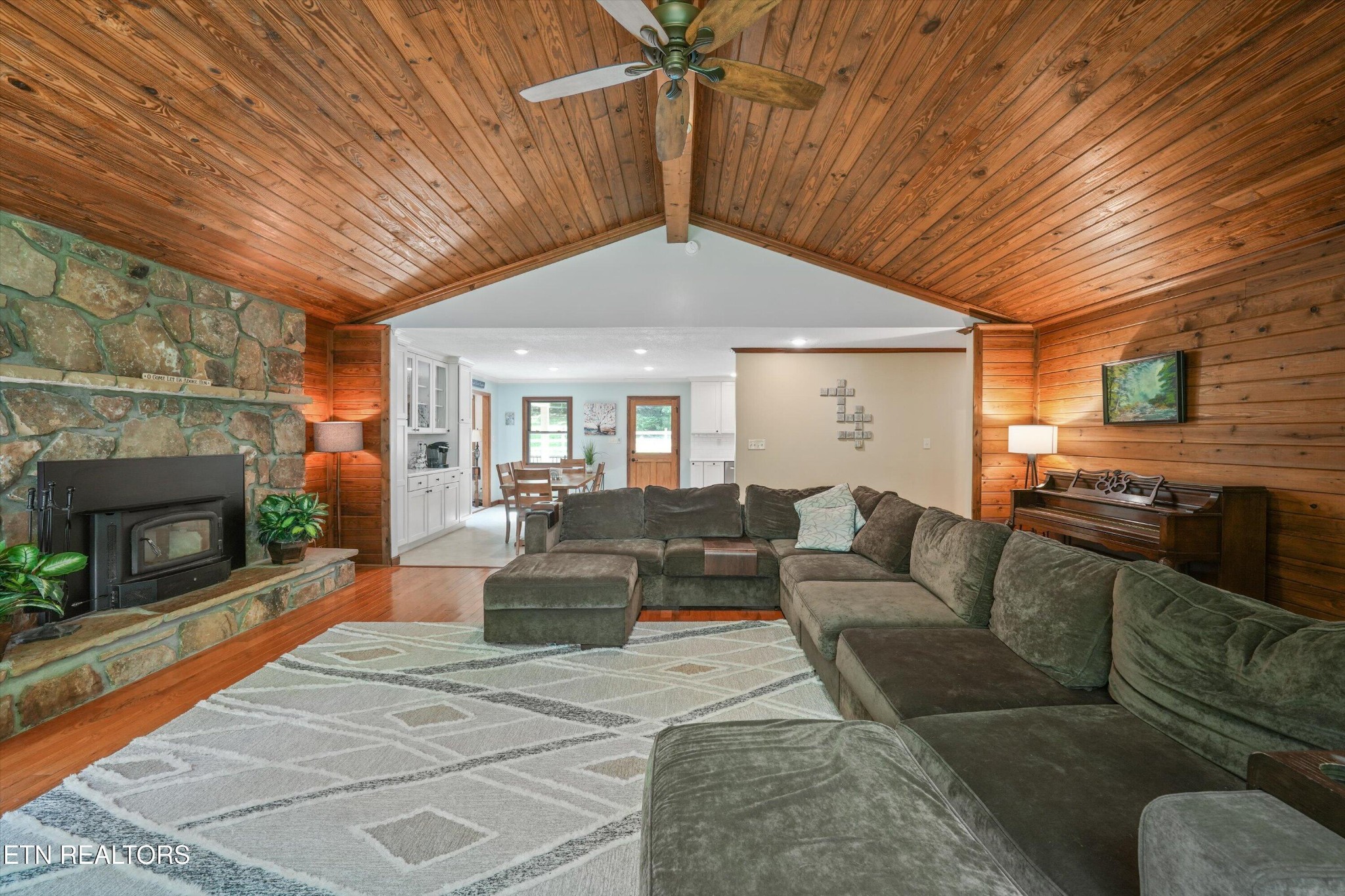 6325 Norwood Road Knoxville, TN 37914 - Photo 16 of 59