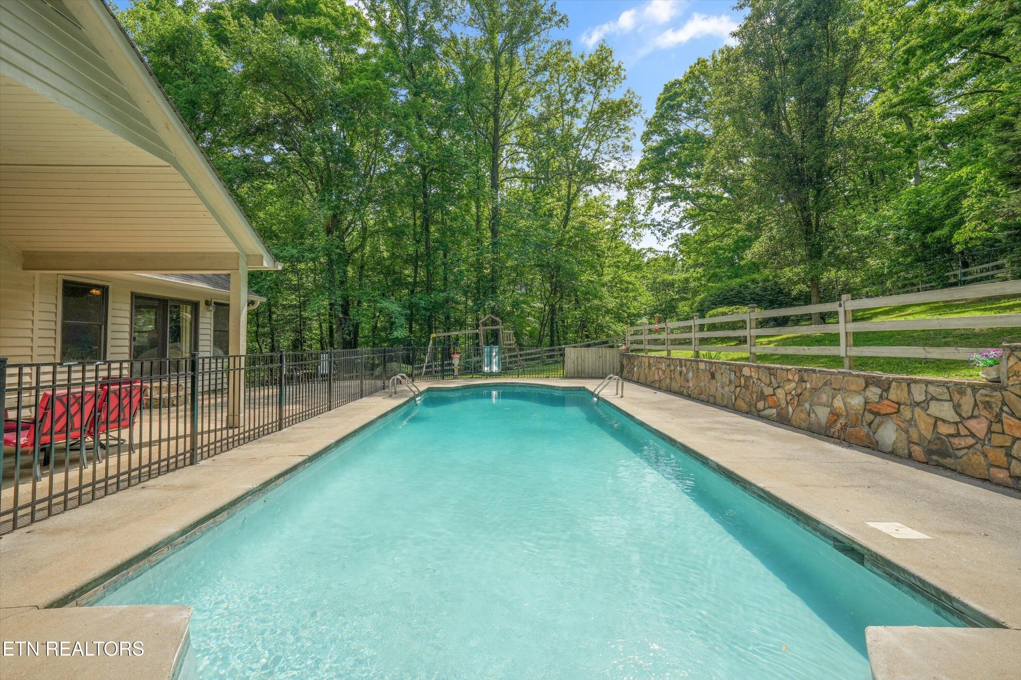 6325 Norwood Road Knoxville, TN 37914 - Photo 27 of 59