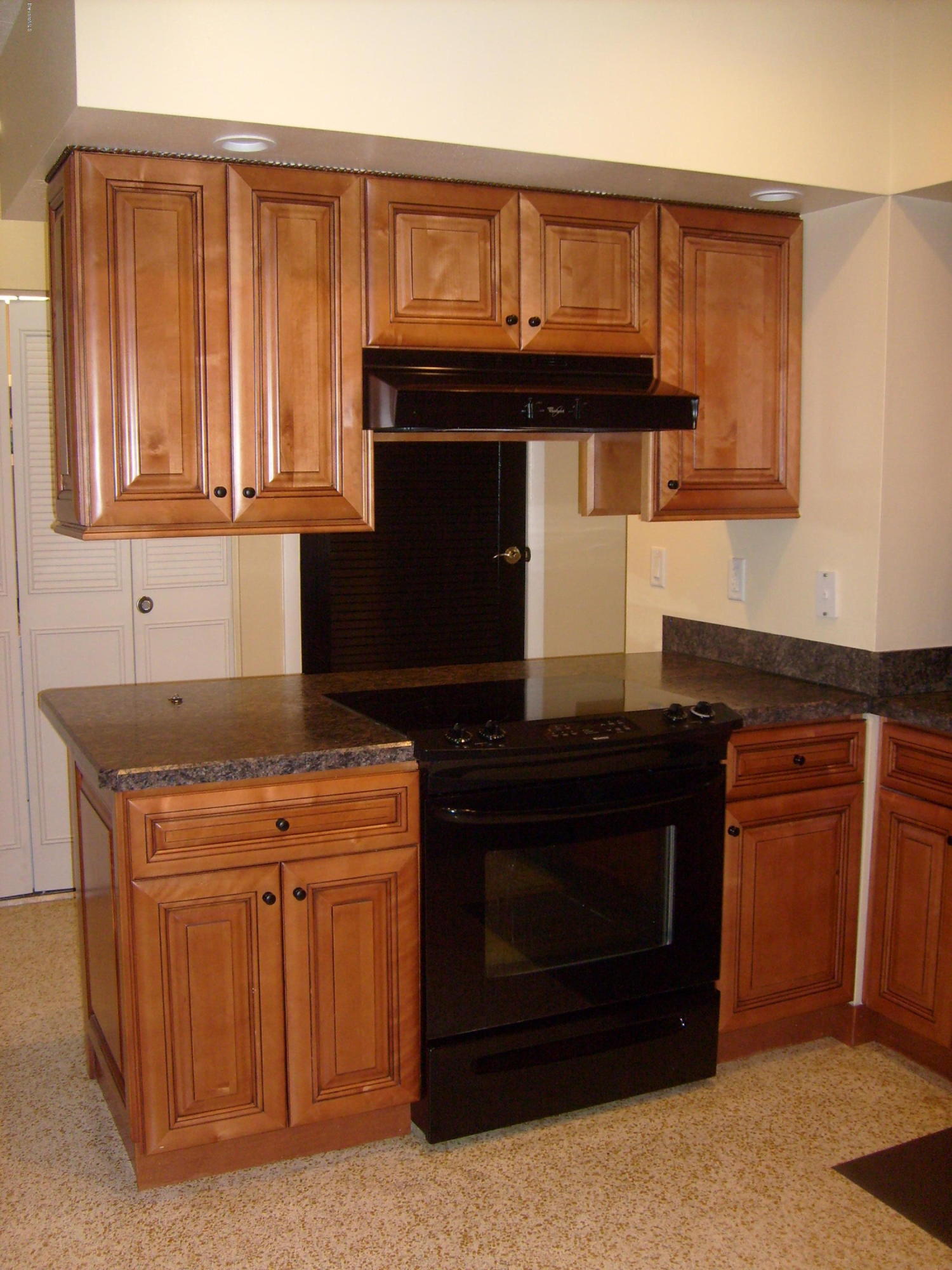 760 Montclair Road Northeast Palm Bay, FL 32905 - Photo 35 of 70 Kitchen left