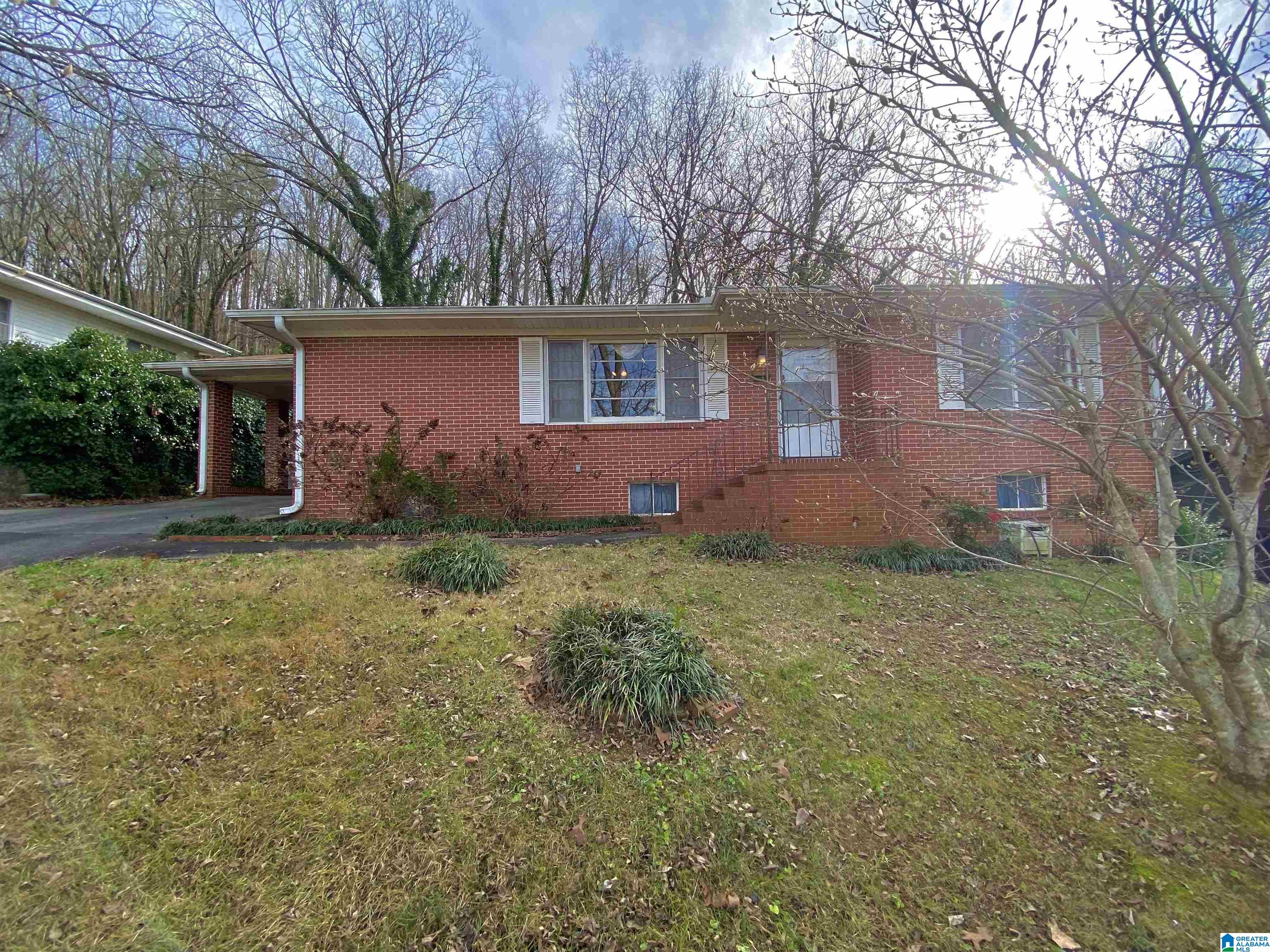 2020 Lynn Road Anniston, AL 36207 - Photo 2 of 19