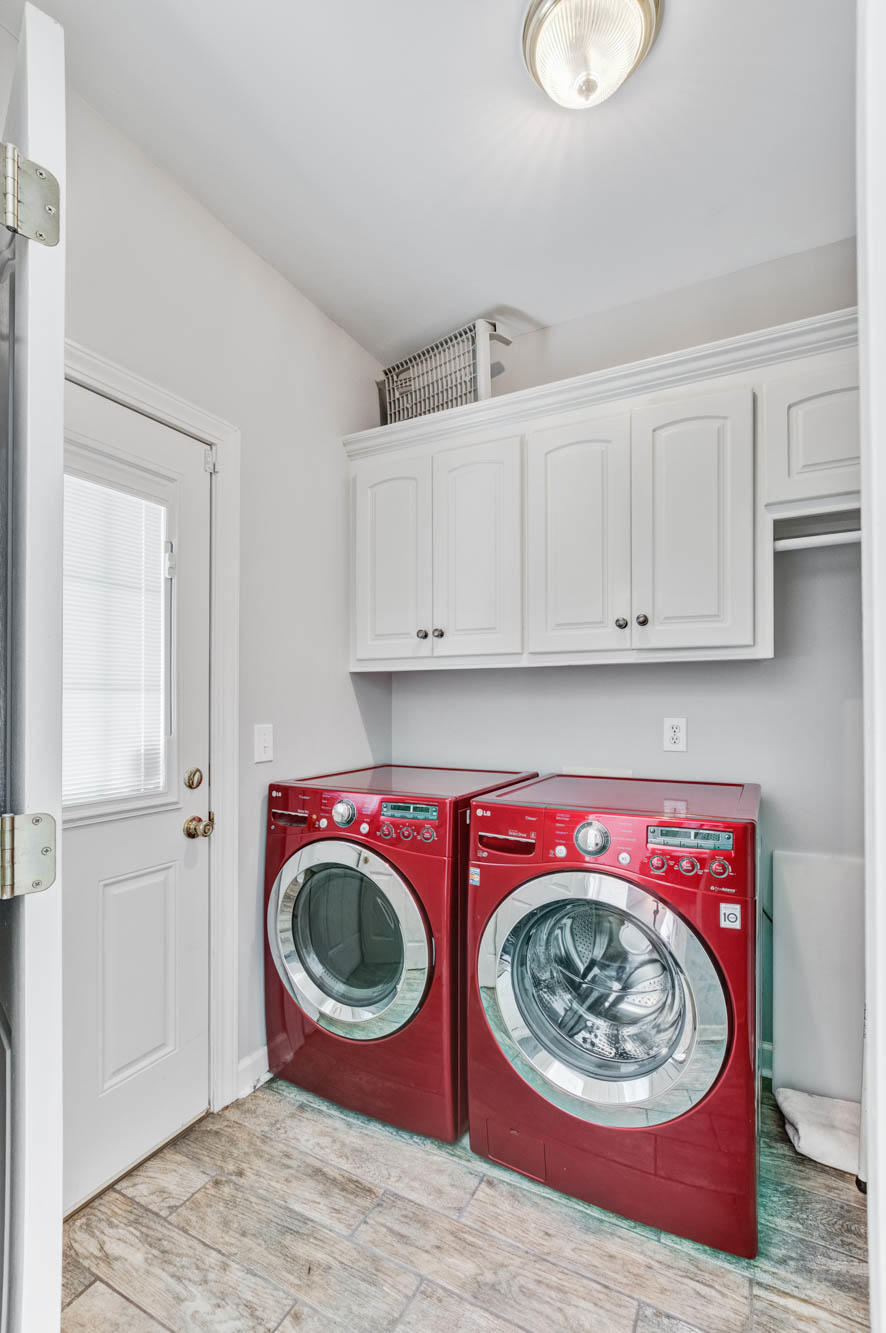 307 Huntington Road Summerville, SC 29483 - Photo 15 of 36 CalSiglerPhotography-307Huntington (17)