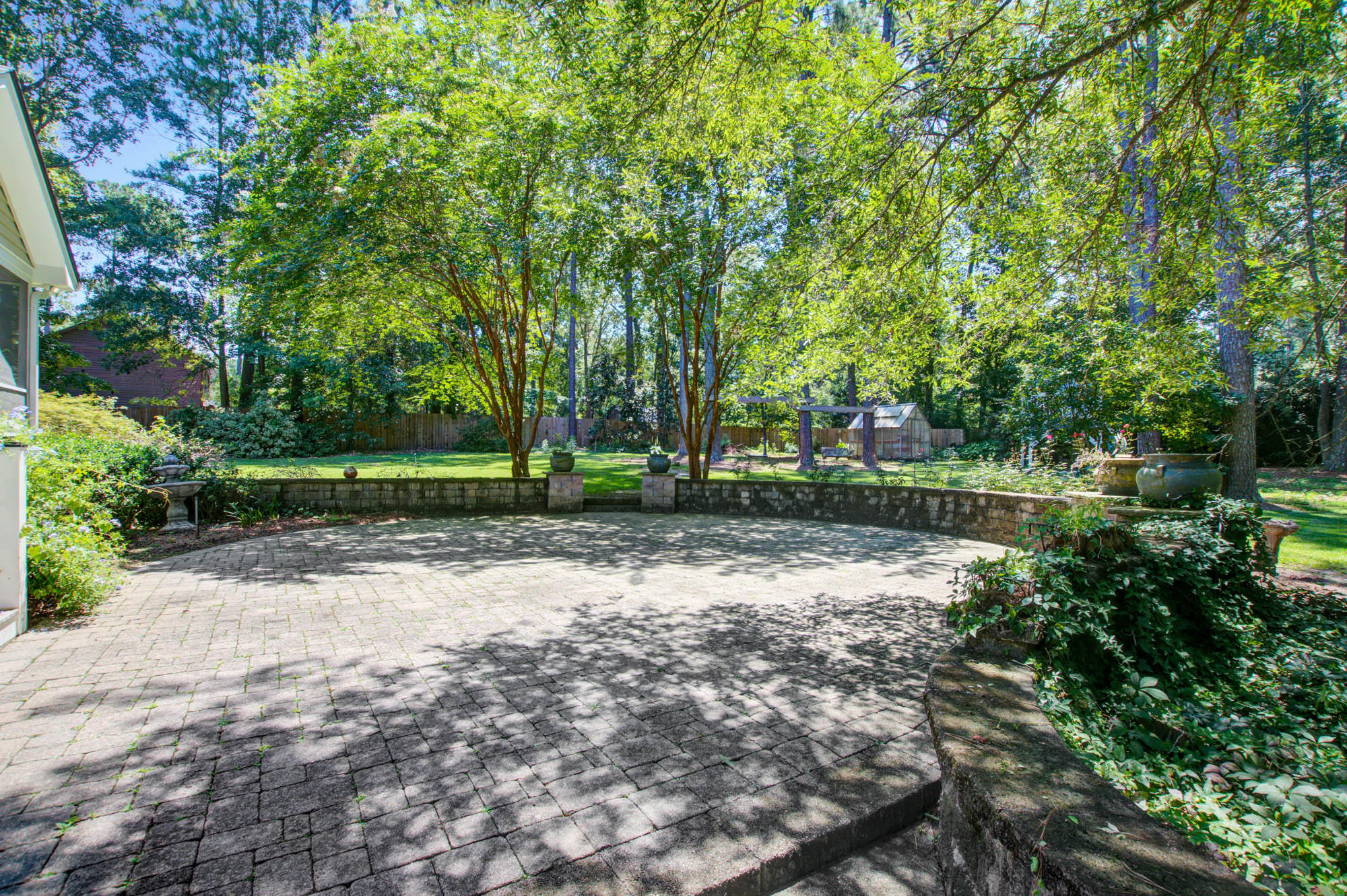 307 Huntington Road Summerville, SC 29483 - Photo 31 of 36 CalSiglerPhotography-307Huntington (34)