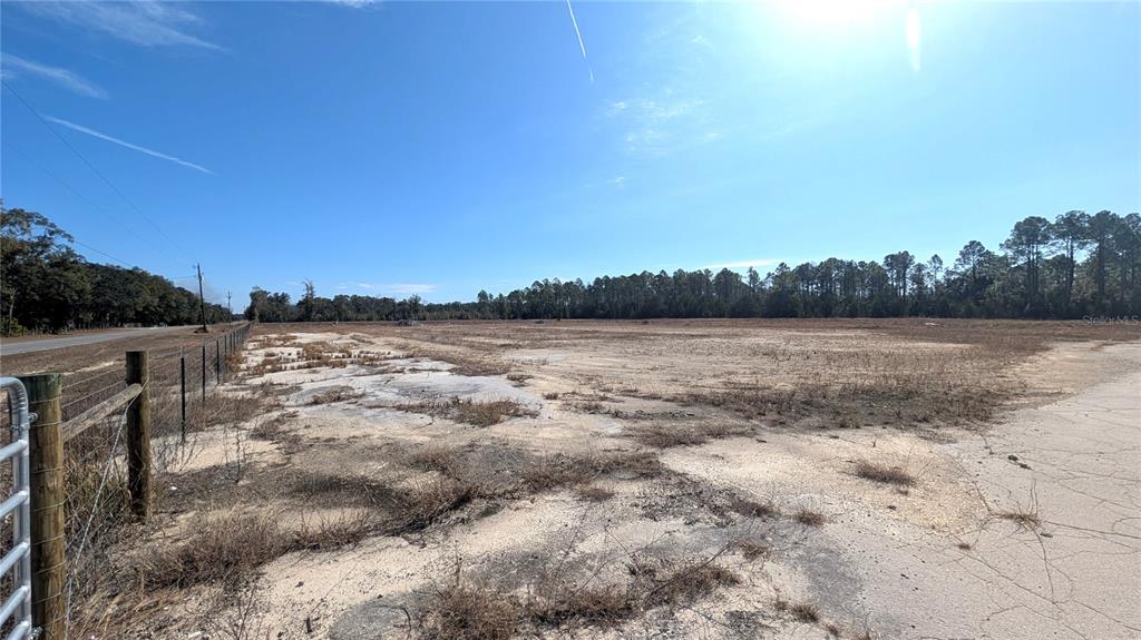 13550 Northwest Old Fannin Road Chiefland, FL 32626 - Photo 2 of 16 a view of lake