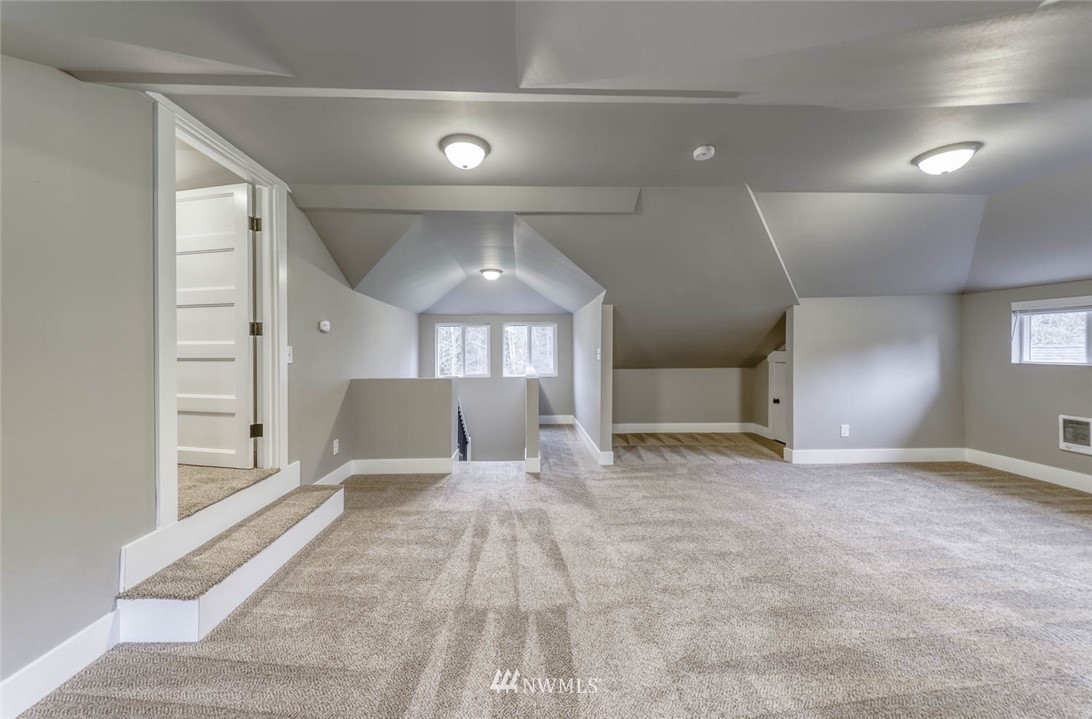 3949 Banner Road Southeast Port Orchard, WA 98366 - Photo 20 of 28 Gallery Image 20