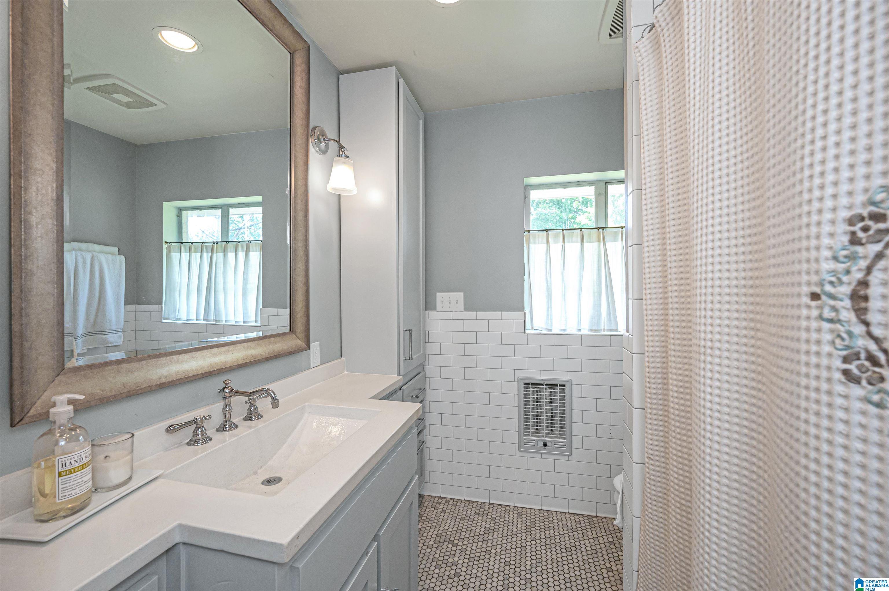 1733 Wellington Road Birmingham, AL 35209 - Photo 31 of 55