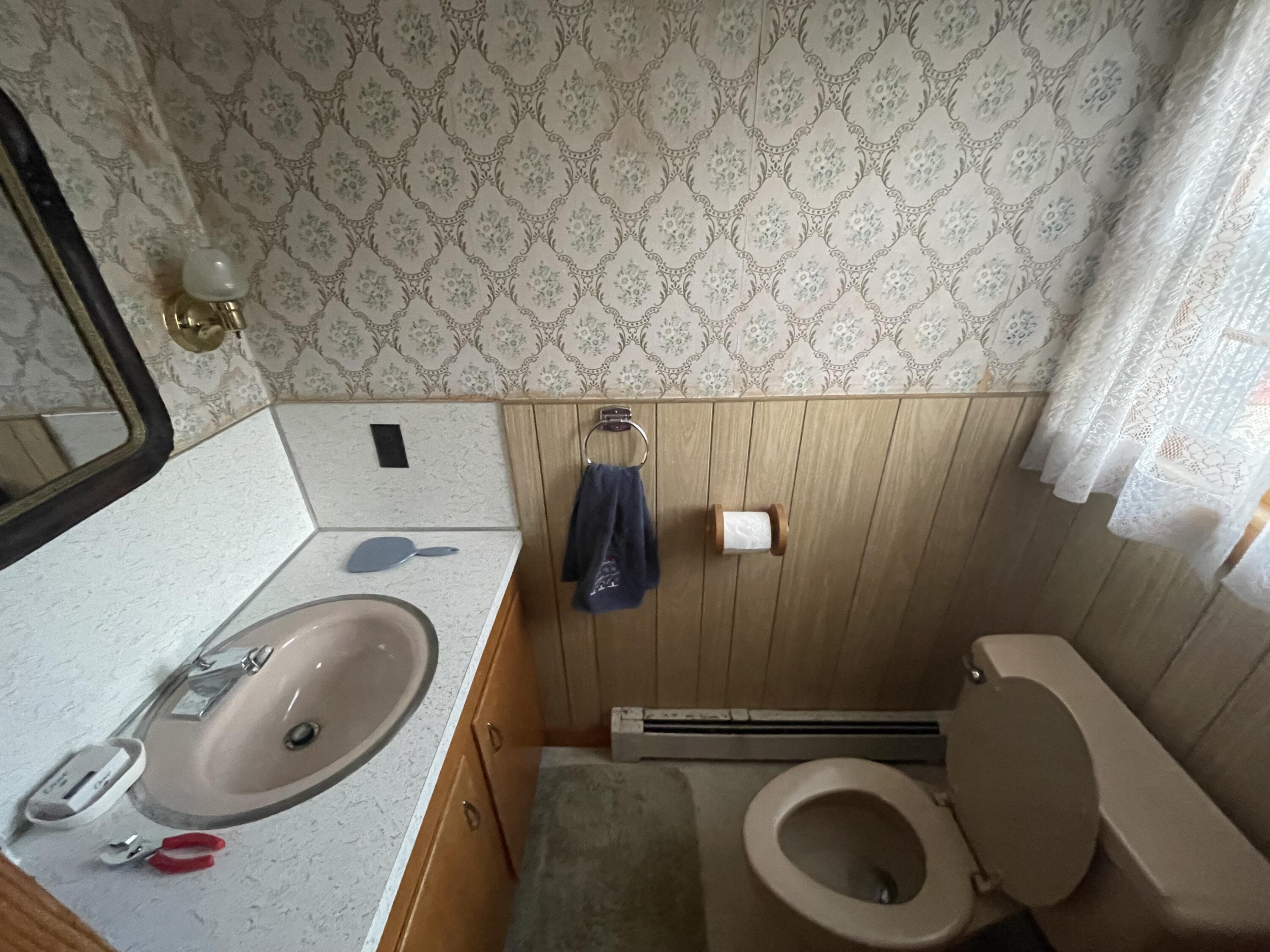 392 Weeks Mills Road South China, ME 04358 - Photo 20 of 28 392 BA2
