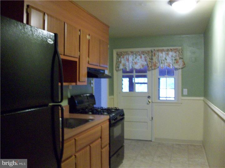 430 W Road Ridley Park, PA 19078 - Photo 5 of 13 Kitchen
