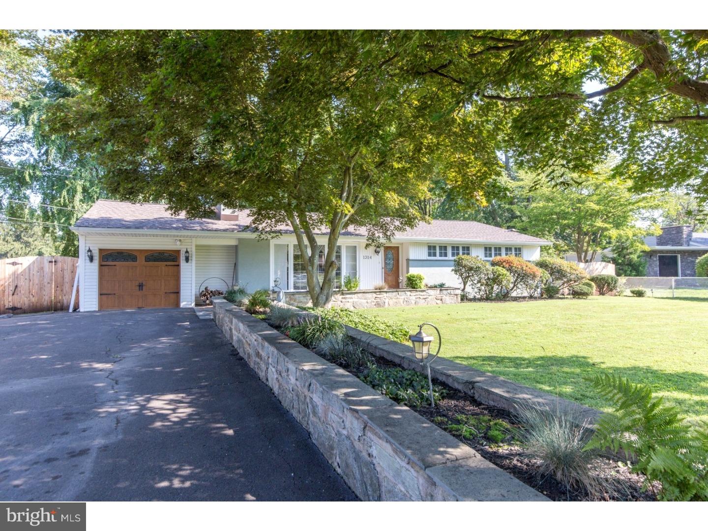 1314 Carol Road Jenkintown, PA 19046 - Photo 2 of 25 Gallery Image 2