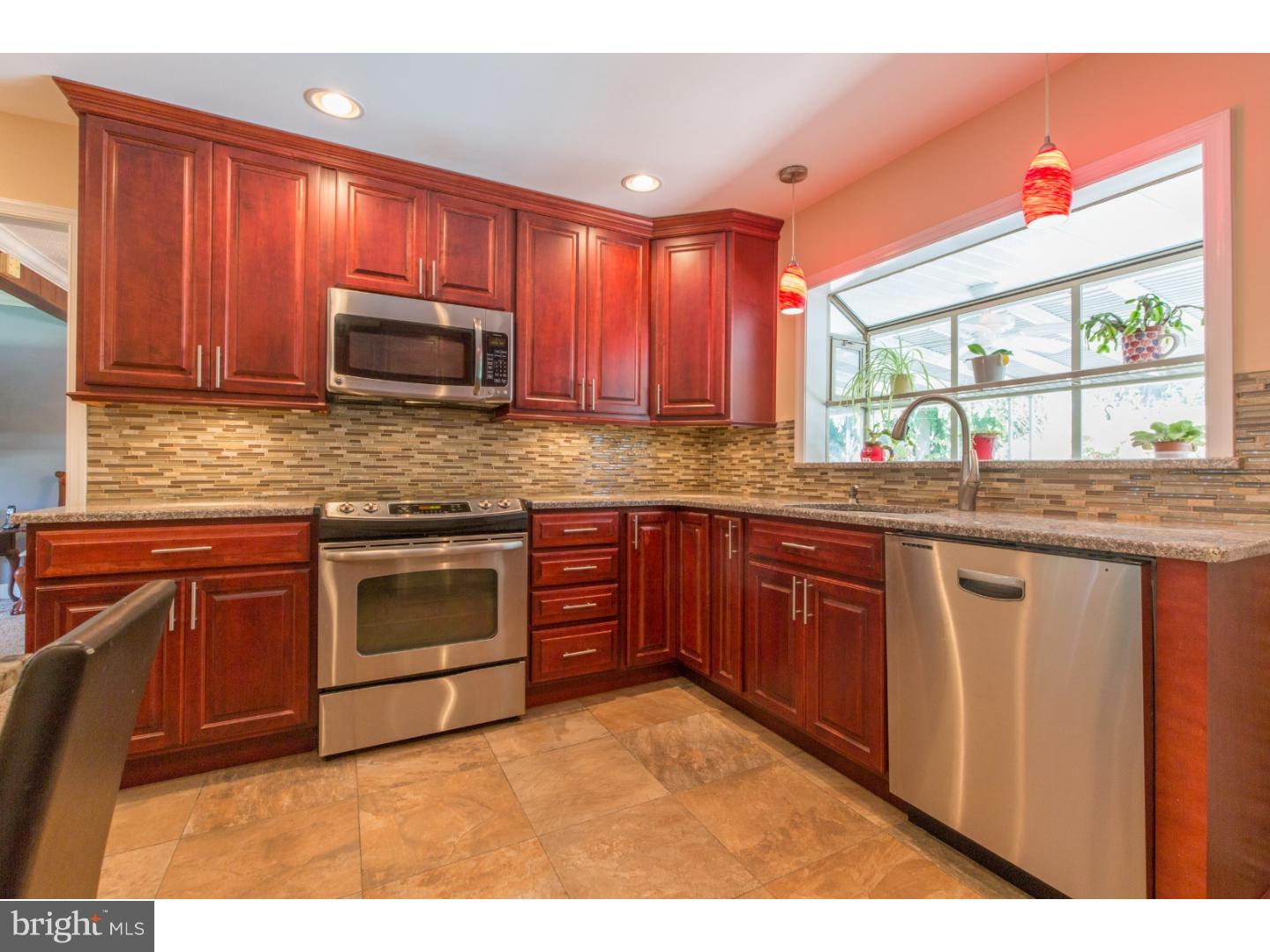 1314 Carol Road Jenkintown, PA 19046 - Photo 8 of 25 Gallery Image 8