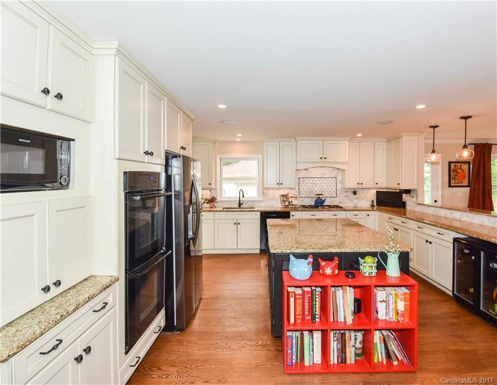 2219 Edenton Road Charlotte, NC 28211 - Photo 14 of 24 Gallery Image 14