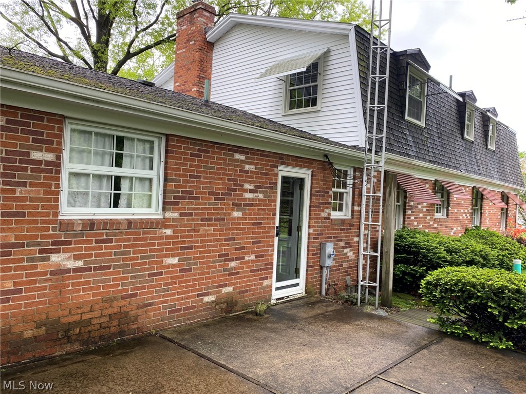 2232 Devonshire Road Northwest Canton, OH 44708 - Photo 26 of 31 Poured Concrete Porch