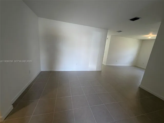 $4,000 | 2256 Southeast 30th Street, Unit 2256, Homestead, FL 33035