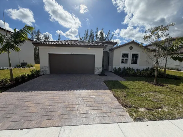 $4,000 | 2256 Southeast 30th Street, Unit 2256, Homestead, FL 33035