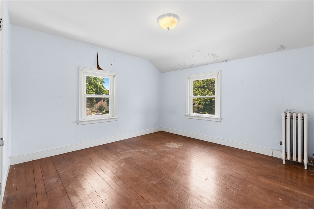 564 Montgomery Street Fall River, MA 02720 - Photo 36 of 42