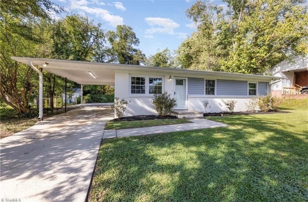 1803 Twain Road Greensboro, NC 27405 - Photo 2 of 19