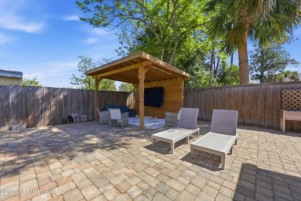 $650,000 | 1611 6th Avenue North, Jacksonville Beach, FL 32250
