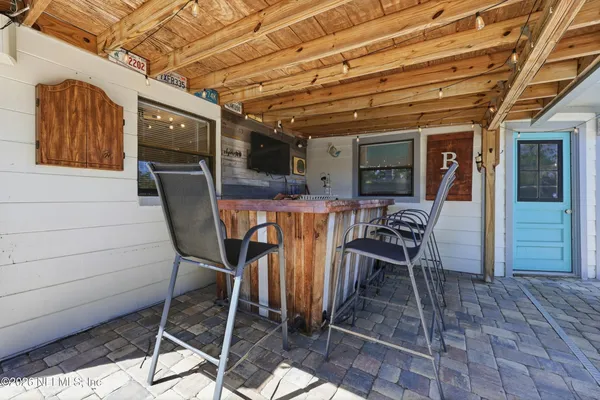 $650,000 | 1611 6th Avenue North, Jacksonville Beach, FL 32250