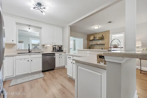 $650,000 | 1611 6th Avenue North, Jacksonville Beach, FL 32250