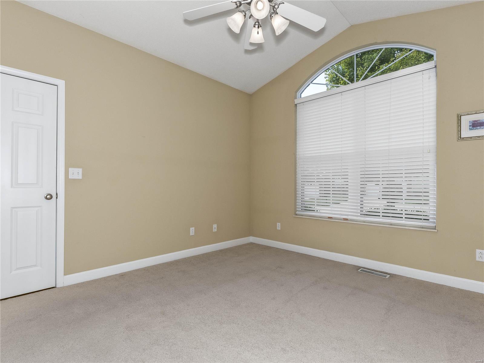 136 Briar Ridge Maryville, IL 62062 - Photo 26 of 44 Gallery Image 26