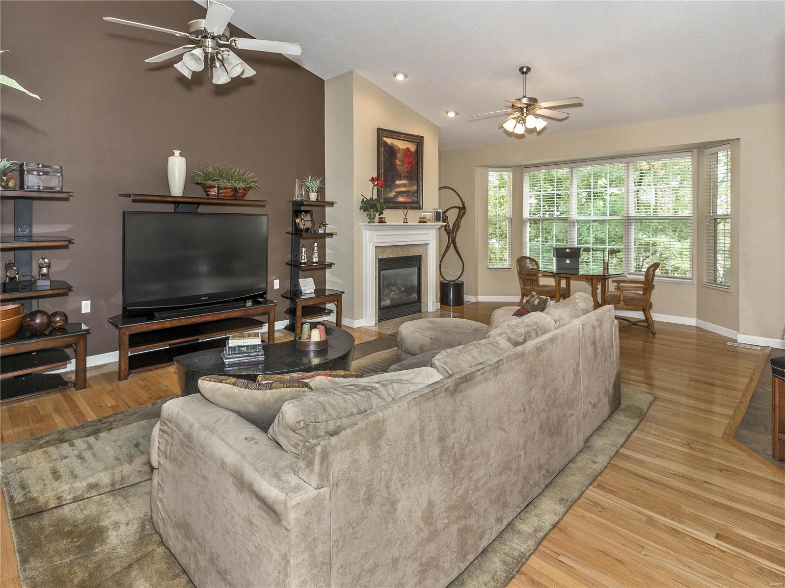 136 Briar Ridge Maryville, IL 62062 - Photo 7 of 44 Gallery Image 7