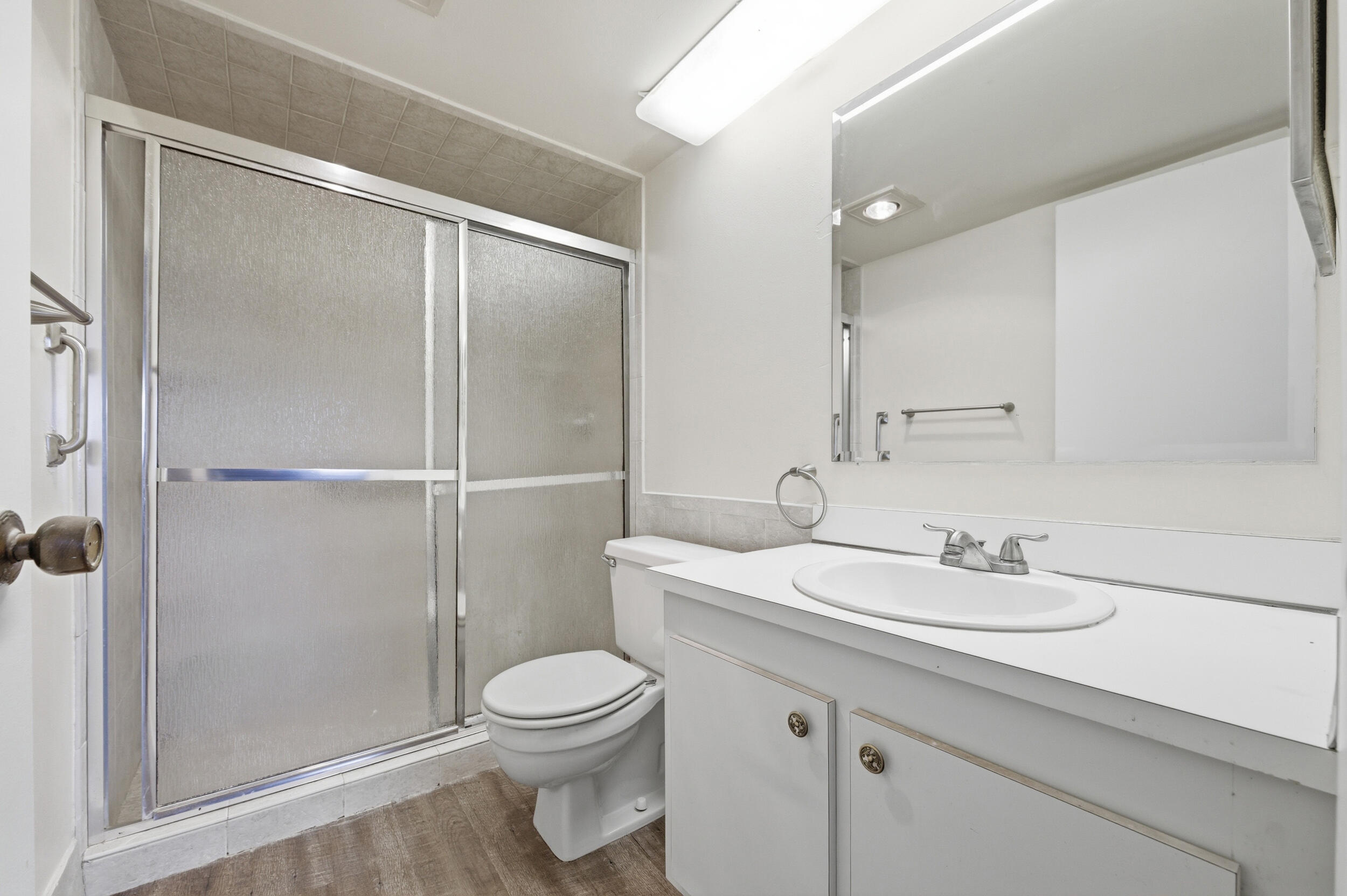 1981 Woolbright Road, Unit E101 Boynton Beach, FL 33426 - Photo 11 of 24 Master Bath