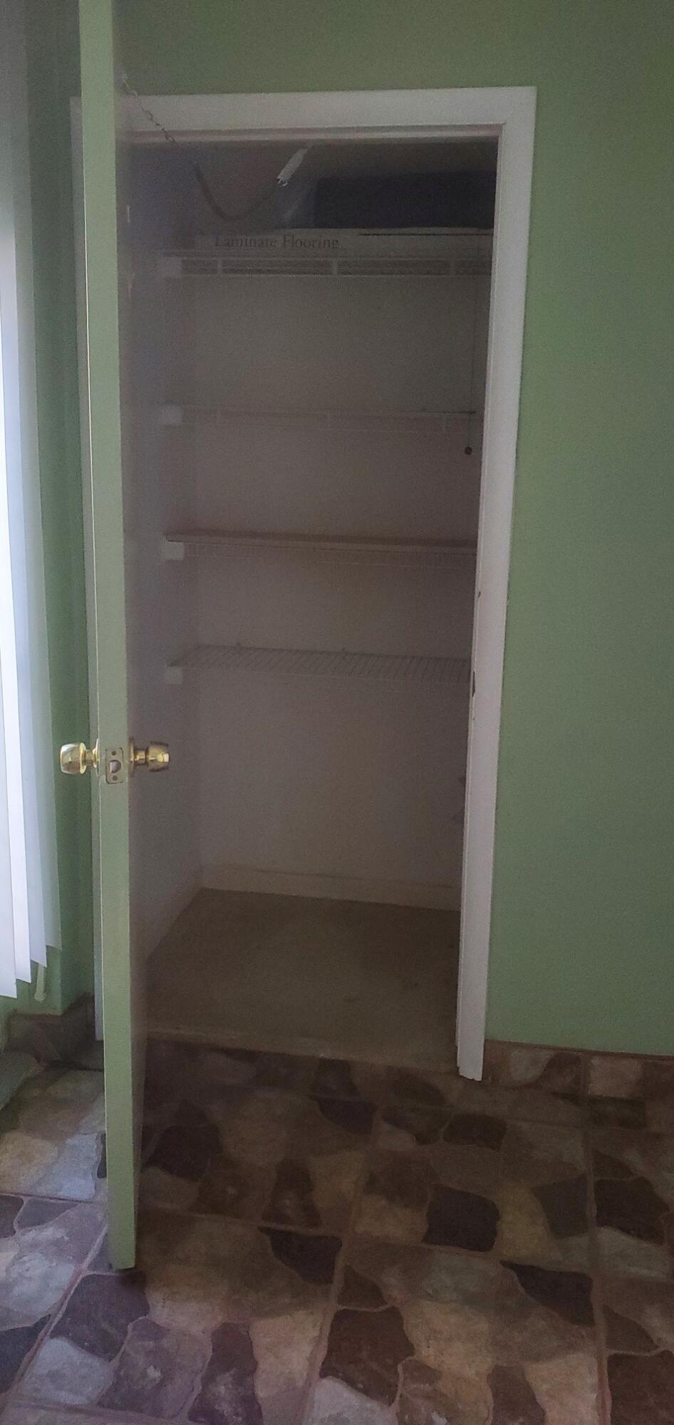 214 Capri East Delray Beach, FL 33484 - Photo 14 of 20 a view of small space