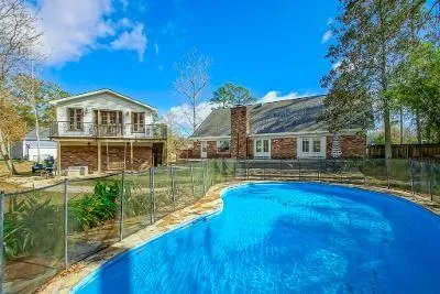 $600,000 | 217 Tchefuncte Drive, Covington, LA 70433