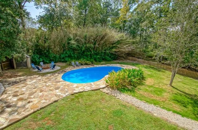 $600,000 | 217 Tchefuncte Drive, Covington, LA 70433