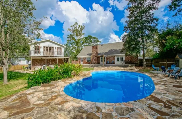 $600,000 | 217 Tchefuncte Drive, Covington, LA 70433