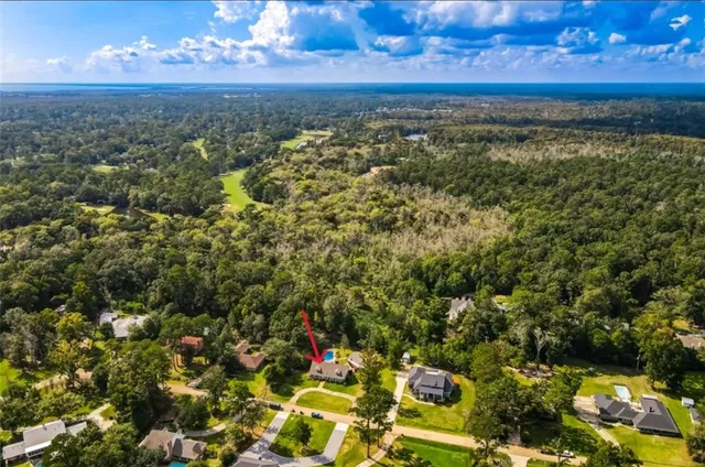 $600,000 | 217 Tchefuncte Drive, Covington, LA 70433