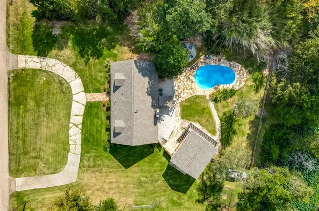 $600,000 | 217 Tchefuncte Drive, Covington, LA 70433