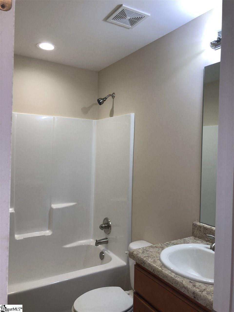 124 Robin Ridge Circle Piedmont, SC 29673 - Photo 18 of 29 Gallery Image 18