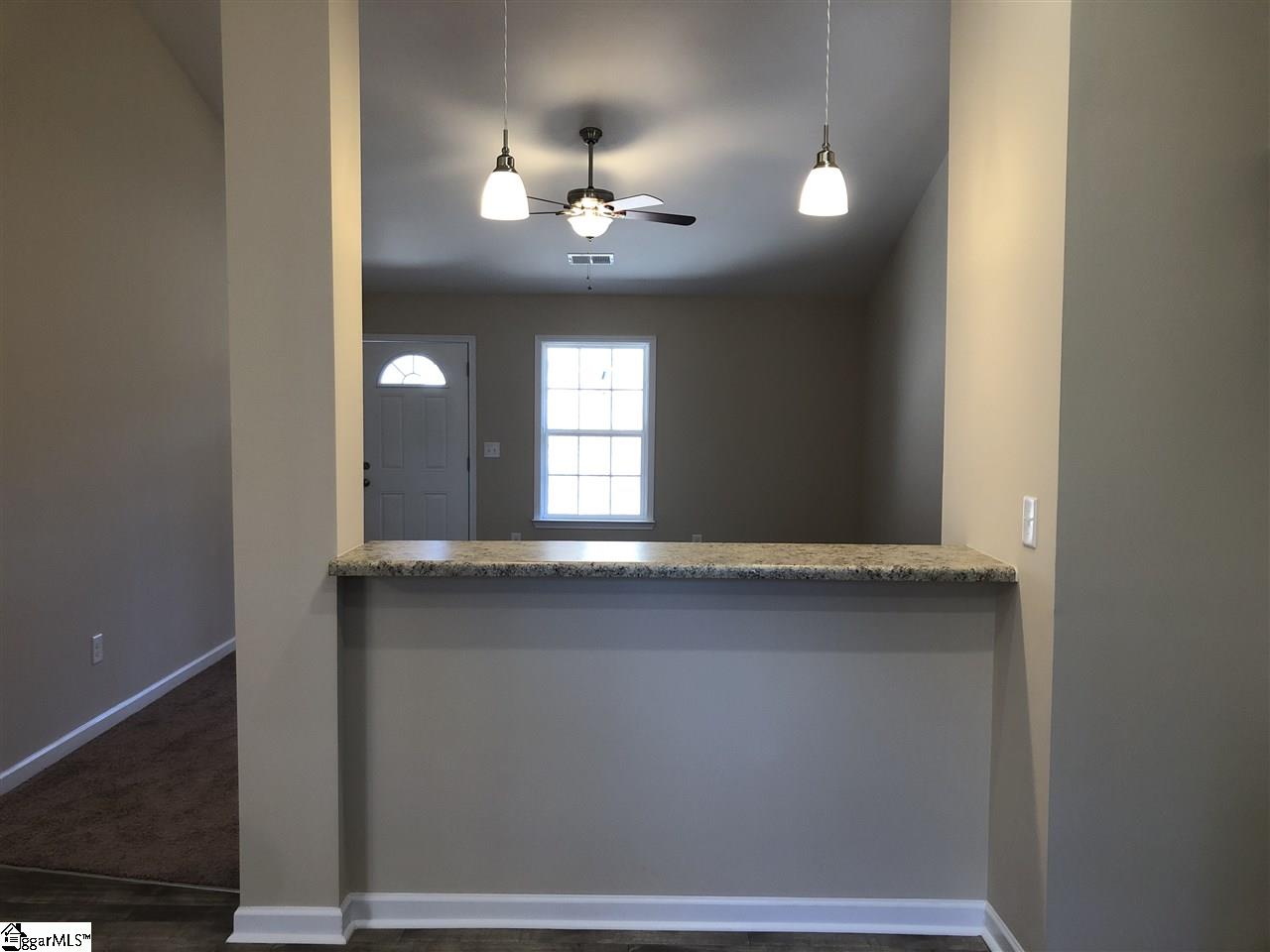 124 Robin Ridge Circle Piedmont, SC 29673 - Photo 7 of 29 Gallery Image 7