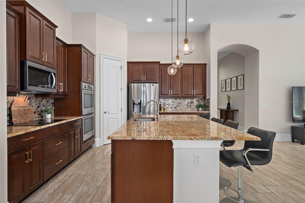 8740 Pinter Street Orlando, FL 32827 - Photo 20 of 96