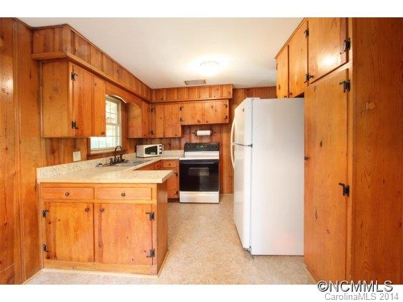 114 Arthur Road Asheville, NC 28806 - Photo 5 of 15 Gallery Image 5