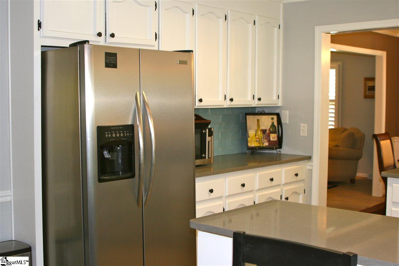 100 Shefford Court Greer, SC 29650 - Photo 14 of 36 Gallery Image 14