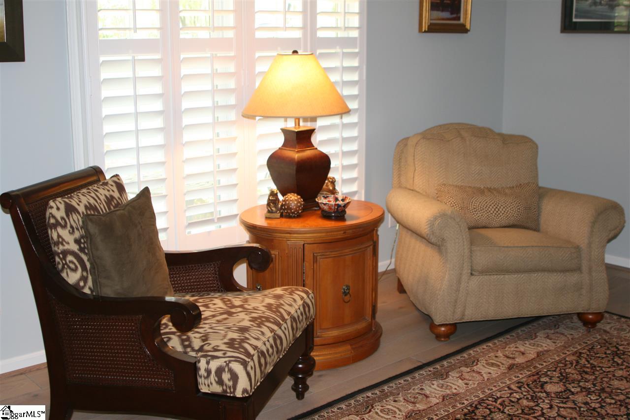 100 Shefford Court Greer, SC 29650 - Photo 7 of 36 Gallery Image 7