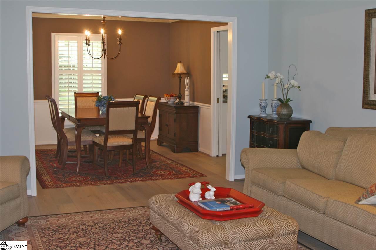 100 Shefford Court Greer, SC 29650 - Photo 8 of 36 Gallery Image 8